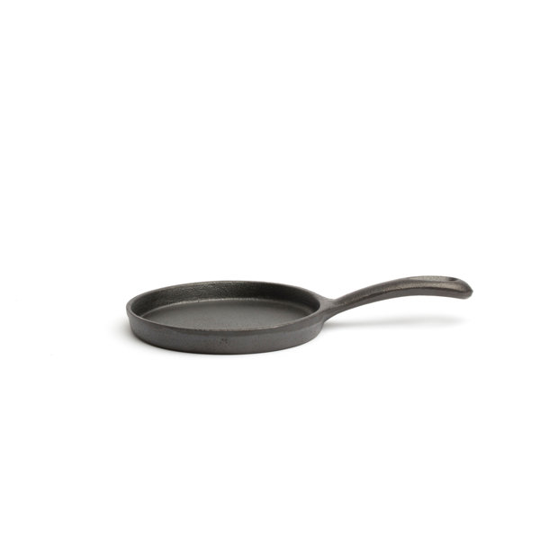 Comas Marlow Home Co. Argante Cast Iron NonStick Skillet Wayfair.co.uk